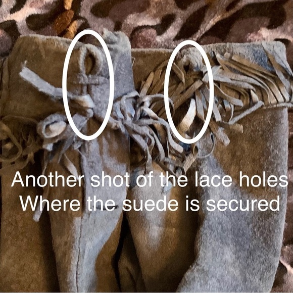 🧤 🕶 Extremely Cool Women’s Blue Suede Gloves with Fringe, Pre-owned 👖👢 - Picture 4 of 7